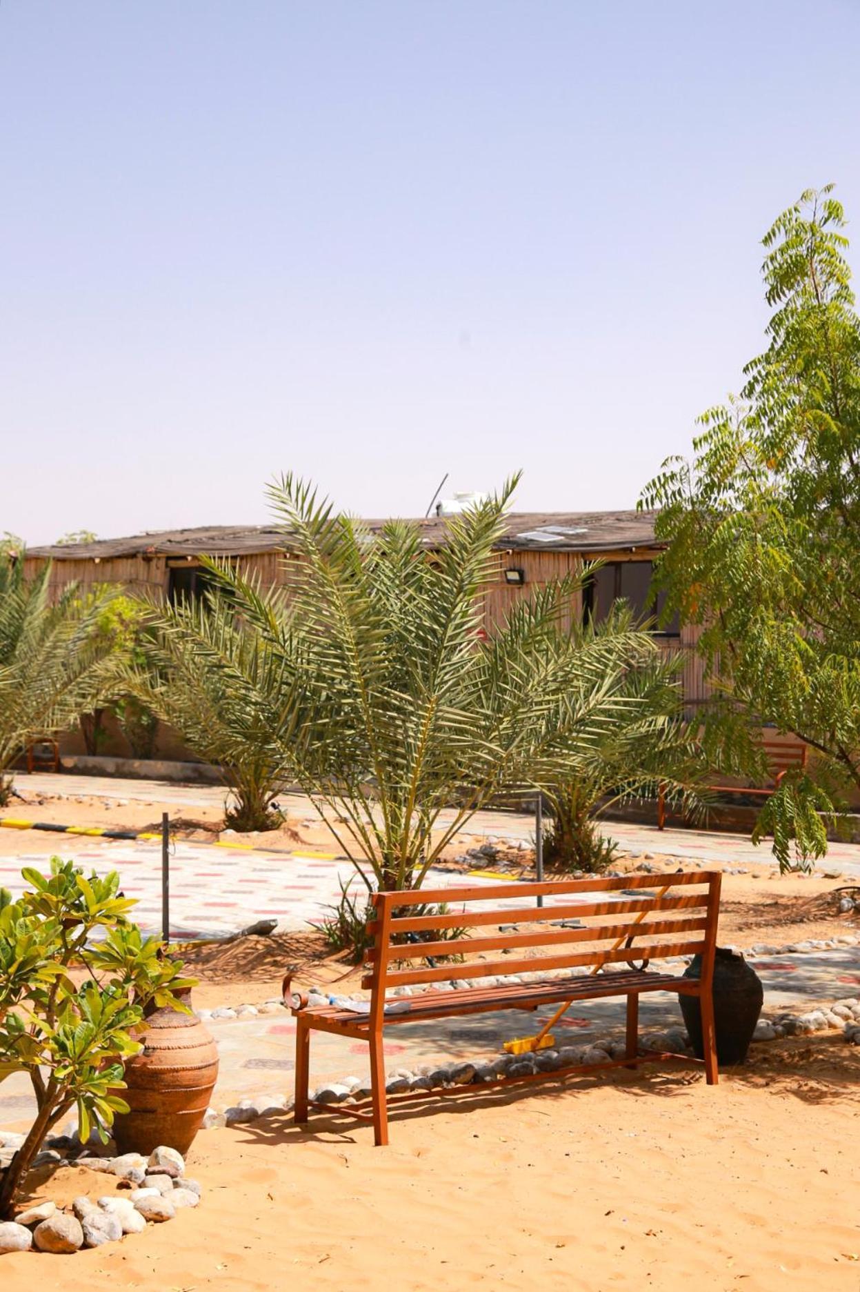 Hotel Wahiba Bedouin Rustic Camp Badīyah Esterno foto